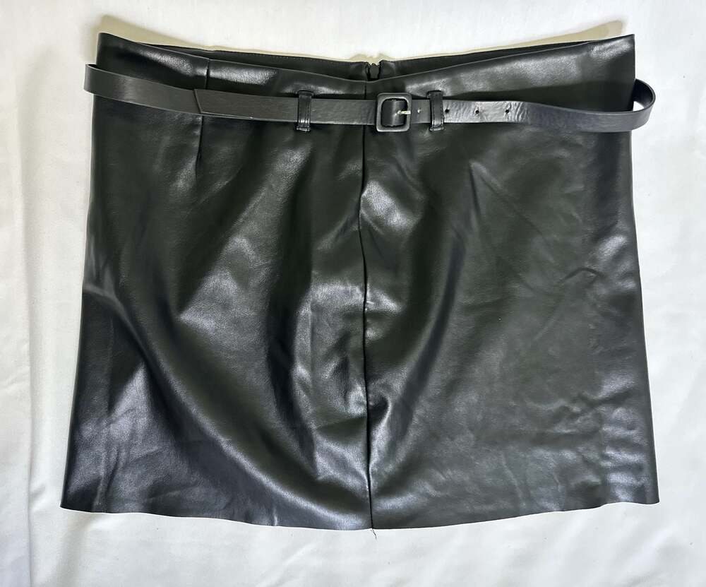 Hunter & Brown Premium Black Faux Leather Belted Mini Skirt Size XL